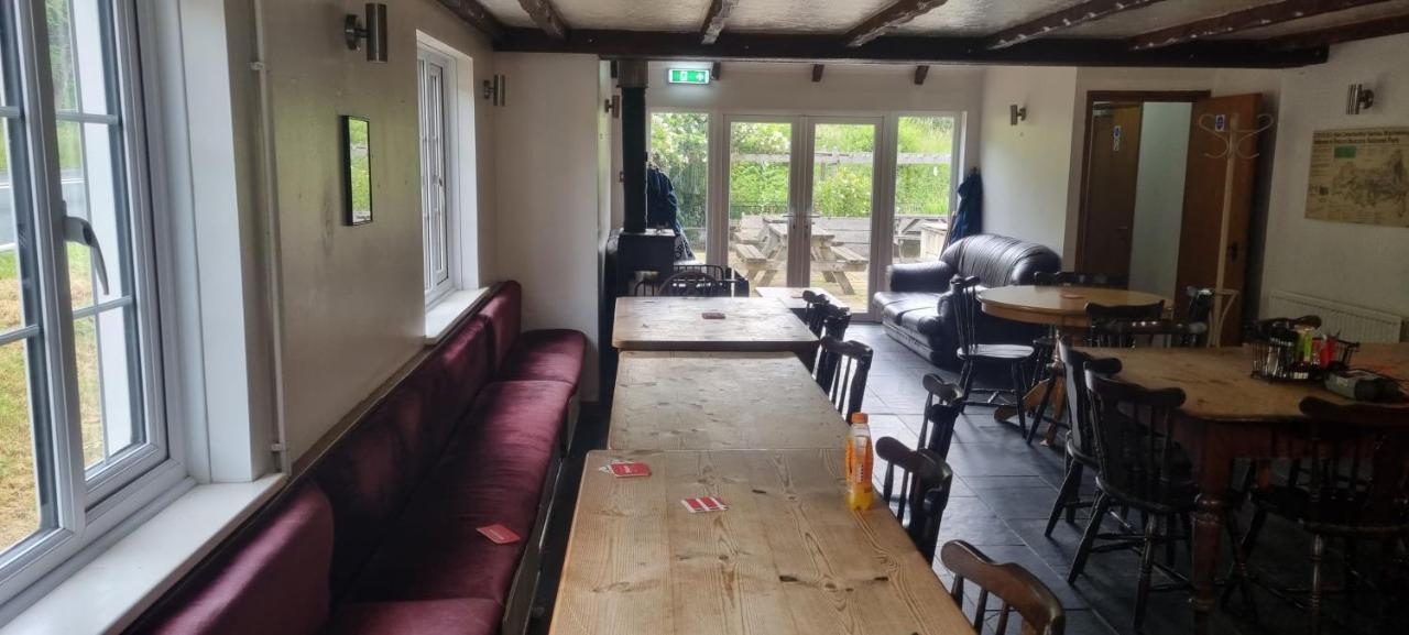 Dinas Castle Inn Brecon Zewnętrze zdjęcie