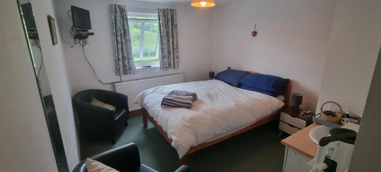 Dinas Castle Inn Brecon Zewnętrze zdjęcie